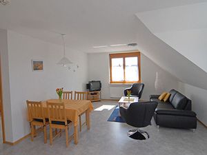 22292269-Ferienwohnung-4-Meersburg-300x225-3