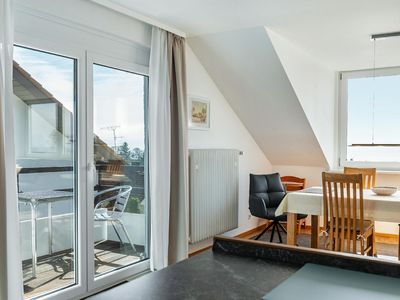 Wohnzimmer/kleiner Balkon