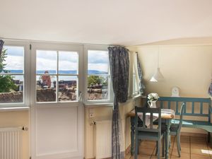 22256253-Ferienwohnung-4-Meersburg-300x225-3