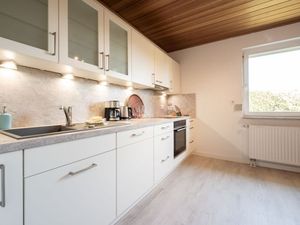 24020494-Ferienwohnung-4-Meersburg-300x225-4