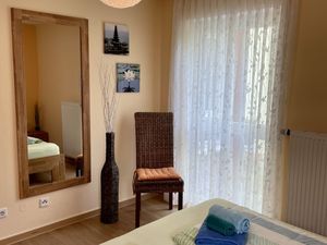 24049009-Ferienwohnung-2-Meersburg-300x225-2