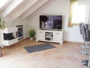 24059348-Ferienwohnung-2-Meersburg-300x225-2