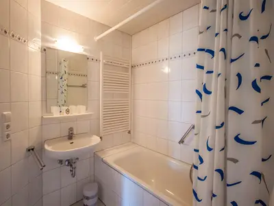 INSIDE, BATHROOM