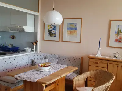 Photo, INSIDE, OUTSIDE