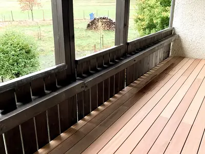 Großer Sonnenbalkon, ideal für Yoga