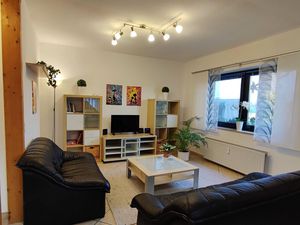 18325432-Ferienwohnung-3-Meine-300x225-3