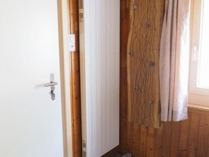 23519626-Ferienwohnung-4-Meiringen-300x225-1