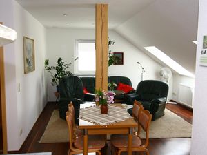 22610975-Ferienwohnung-4-Meißen-300x225-4