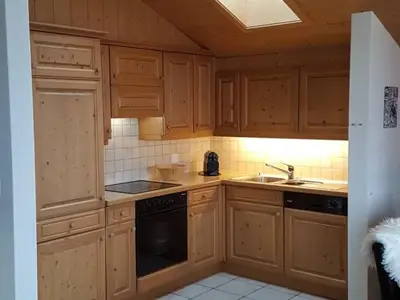 gut ausgestattete Küche