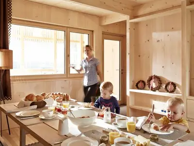 Ferienwohnung für 7 Personen (90 m²) in Mellau 9/10