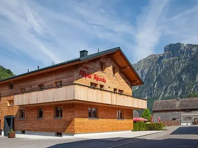 Ferienwohnung für 5 Personen (60 m²) in Mellau 1/10