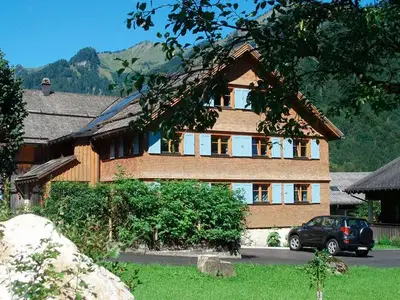 Ferienwohnung für 4 Personen in Mellau 2/10