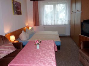 23355253-Ferienwohnung-4-Mellenthin-300x225-1