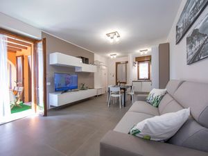 22804329-Ferienwohnung-5-Menaggio-300x225-3