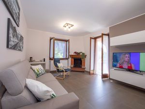 22804329-Ferienwohnung-5-Menaggio-300x225-4