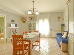 23752302-Ferienwohnung-6-Menfi-300x225-2