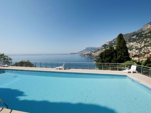 23837229-Ferienwohnung-4-Menton-300x225-1