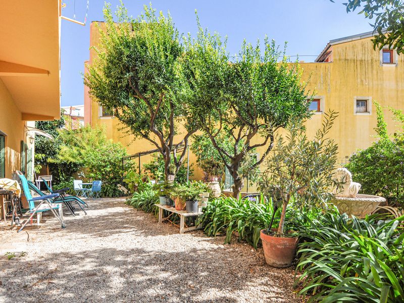 23758187-Ferienwohnung-6-Menton-800x600-1