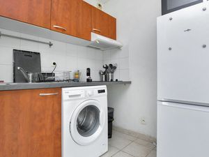 23764622-Ferienwohnung-2-Menton-300x225-4