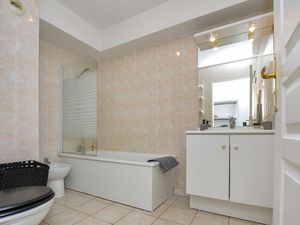 23764622-Ferienwohnung-2-Menton-300x225-5