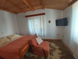 19004161-Ferienwohnung-4-Merag-300x225-5