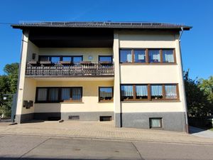 23541291-Ferienwohnung-4-Merchweiler-300x225-2