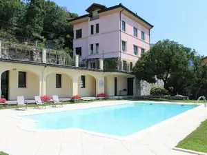 Ferienwohnung für 8 Personen (120 m²) in Mergozzo