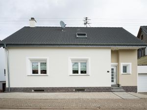 Ferienwohnung für 6 Personen (120 m²) in Merzig