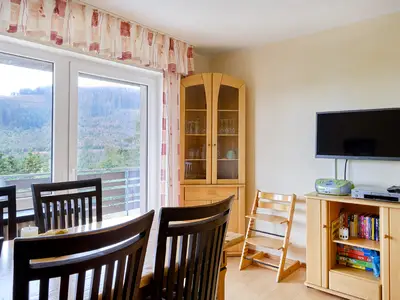 Ferienwohnung - Wohnzimmer / Urheber: Pension und Ferienwohnung am Einberg in Meschede