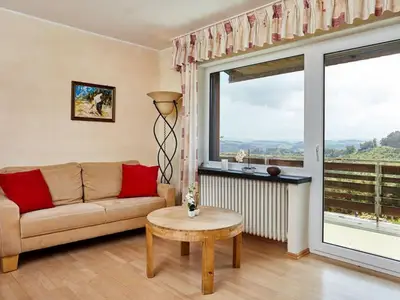 Ferienwohnung - Wohnzimmer / Urheber: Pension und Ferienwohnung am Einberg in Meschede