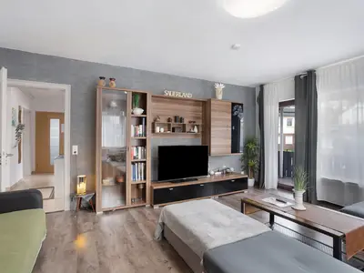 Photo, INSIDE, OUTSIDE