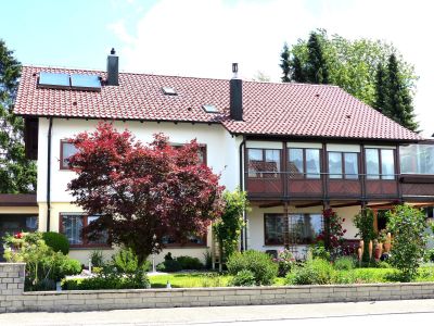 Unser Haus mit dem schönen Garten