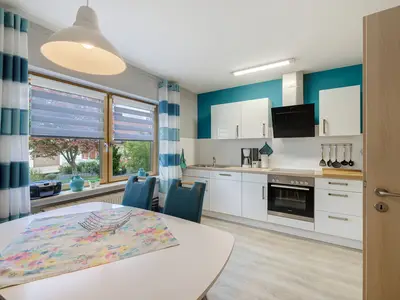 KITCHEN, INSIDE