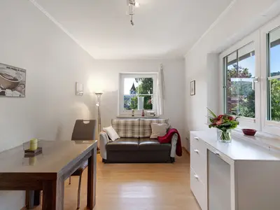 Photo, INSIDE, OUTSIDE