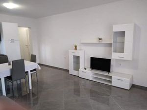 23552247-Ferienwohnung-3-Metajna-300x225-1