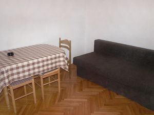 19127948-Ferienwohnung-5-Metajna-300x225-1