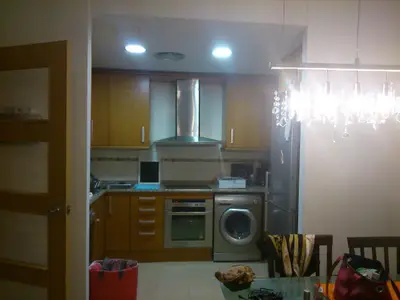 Die Küche, aus der Wohnzimmer gesehen