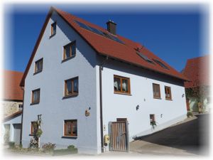 23693193-Ferienwohnung-4-Michelau-300x225-1