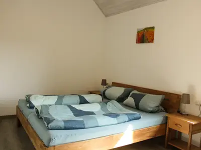 Schlafzimmer 1.1
