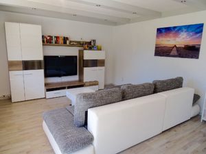 22141291-Ferienwohnung-2-Michelsneukirchen-300x225-4