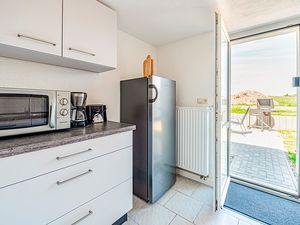 23949164-Ferienwohnung-4-Middelhagen-300x225-5