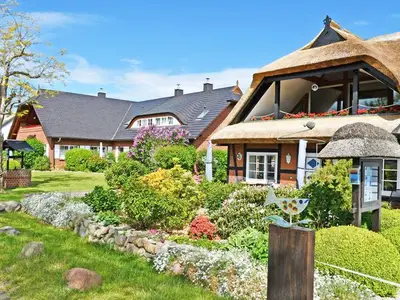 Ferienwohnung für 6 Personen (83 m²) in Middelhagen 1/10