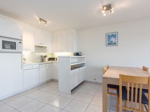 23923364-Ferienwohnung-4-Middelkerke-300x225-5