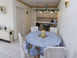 23869866-Ferienwohnung-4-Middelkerke-300x225-5