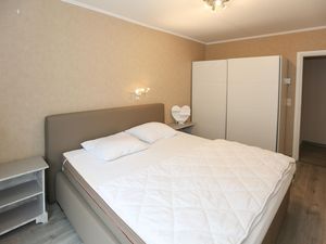 23923658-Ferienwohnung-10-Middelkerke-300x225-3