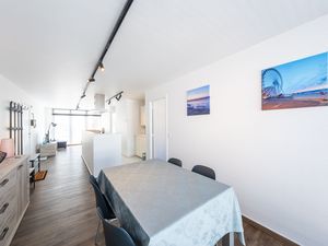 23923367-Ferienwohnung-4-Middelkerke-300x225-4