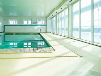 PoolOfHouse