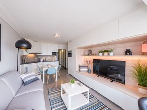 23648289-Ferienwohnung-4-Middelkerke-300x225-3