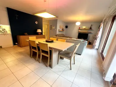 DiningRoom