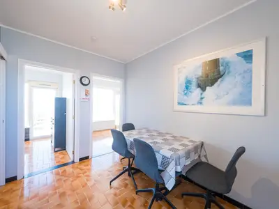DiningRoom